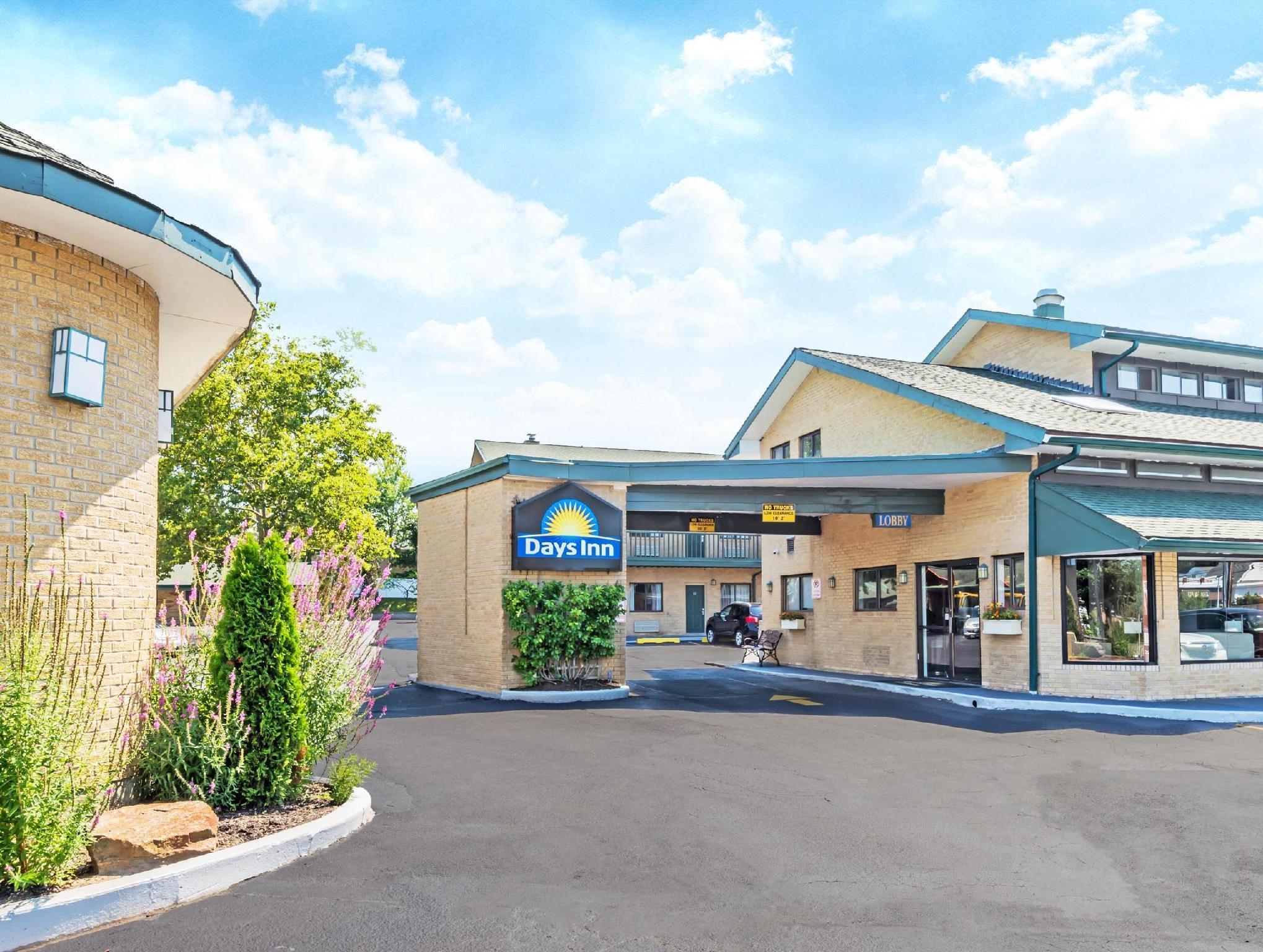 Spark By Hilton Mystic Groton Екстериор снимка