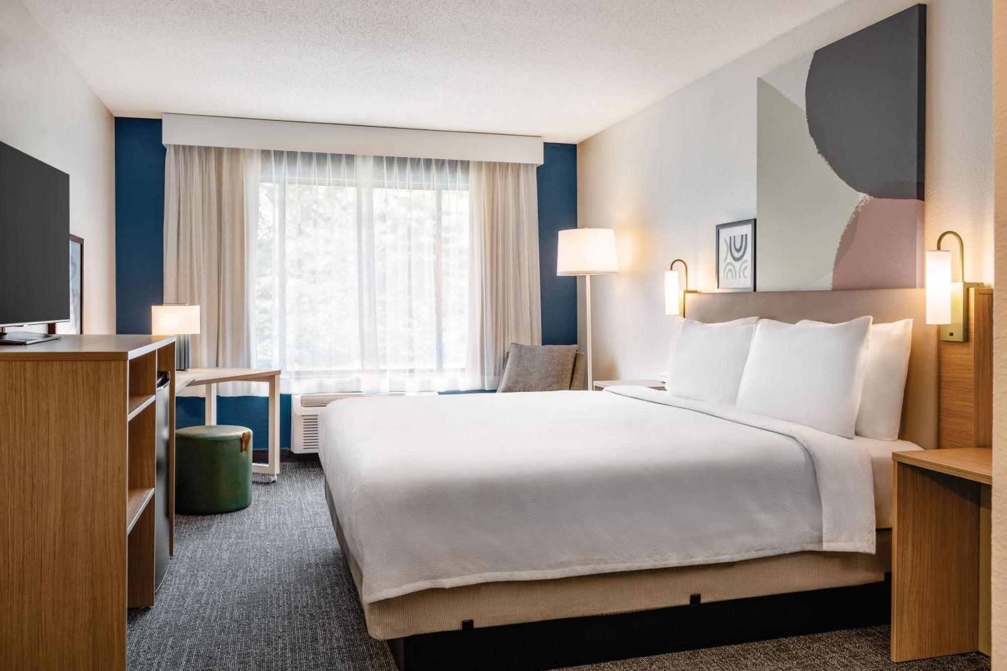 Spark By Hilton Mystic Groton Екстериор снимка